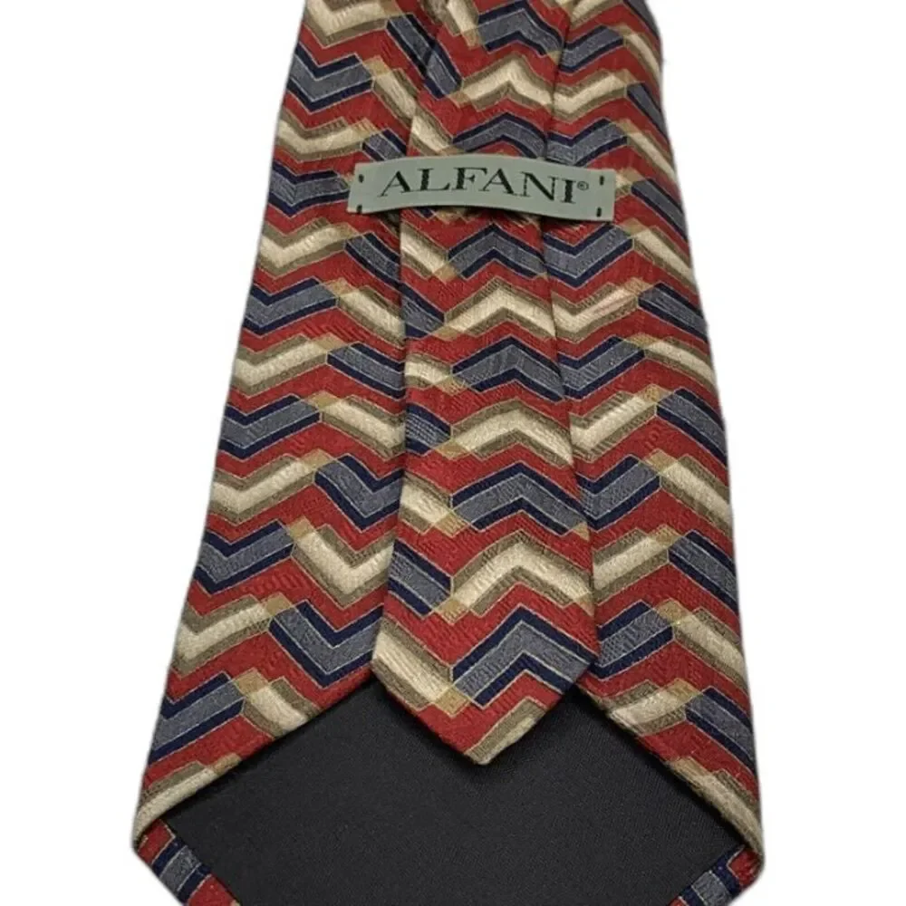 Alfani Silk Tie Red Blue Chevron Geometric Pattern Zig Zag Neck Tie Costello Red